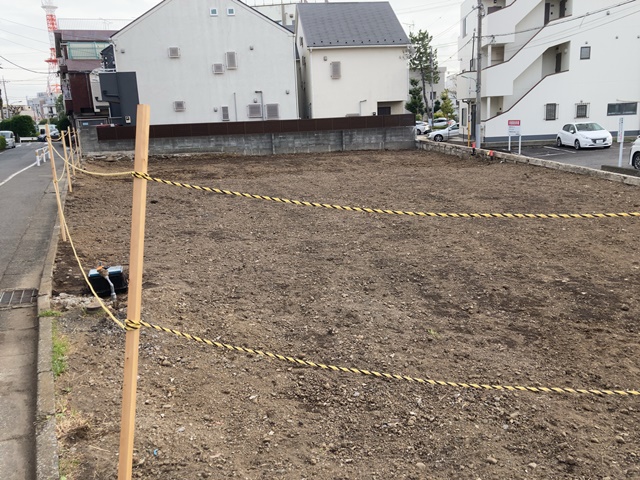 東京都大田区南久が原の木造2階建アパート2棟解体工事後の様子です。
